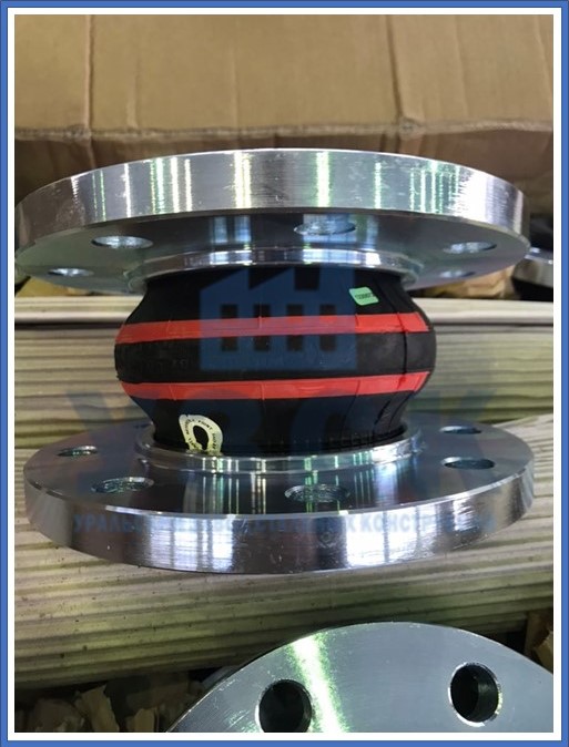 компенсатор резиновый фланцевый в Казани